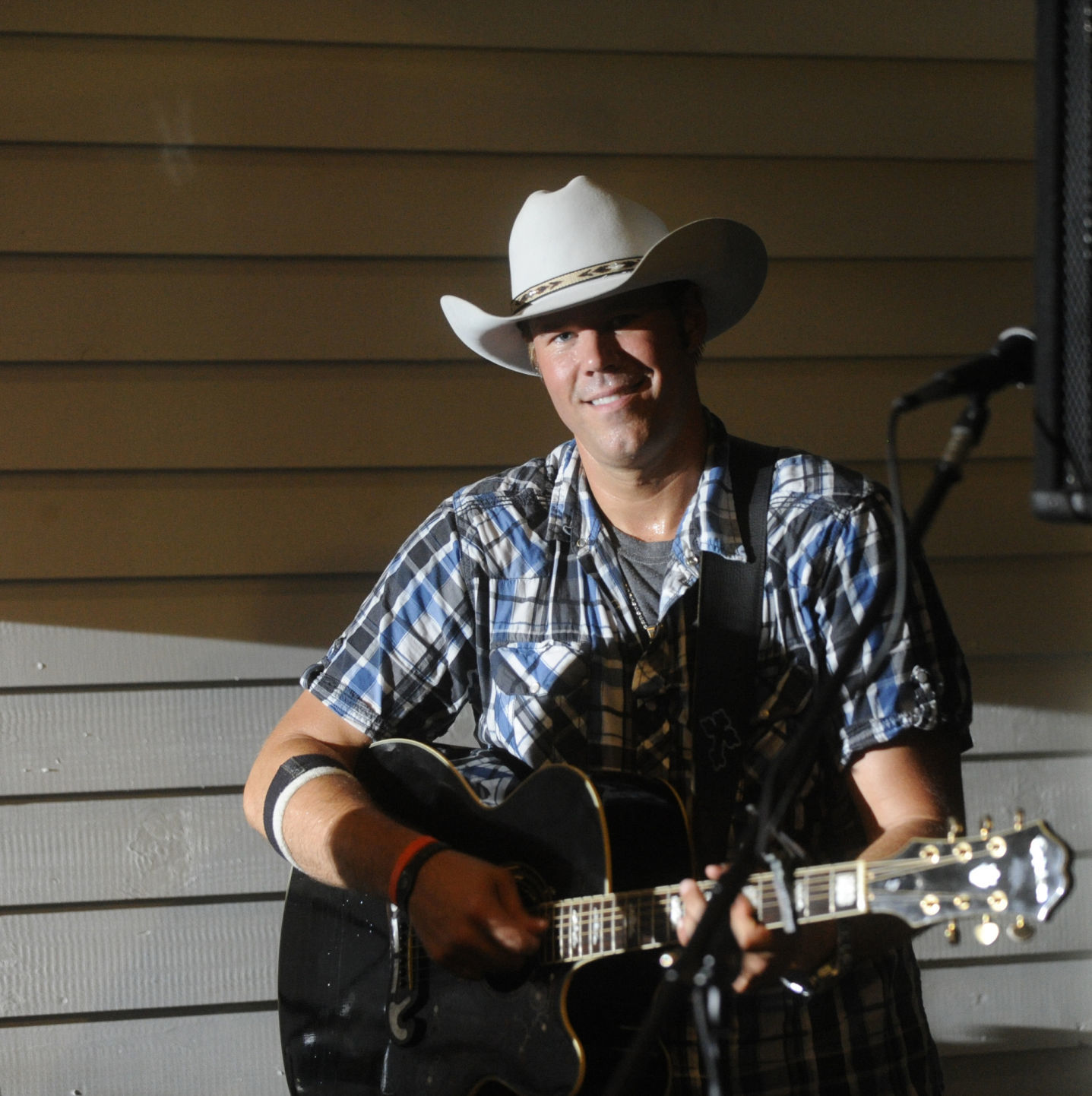 SEAN METTLER